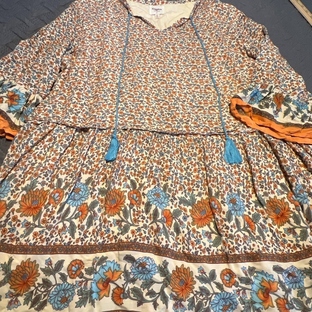 Hayden Los Angeles 1 XL Boho Floral Tiered Tunic/Dress with Tassels -(TS2)